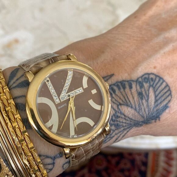 NEW! Crystal Embellished Purple & Gold Tone Stainless Steel Quartz Wristwatch - Picture 1 of 12